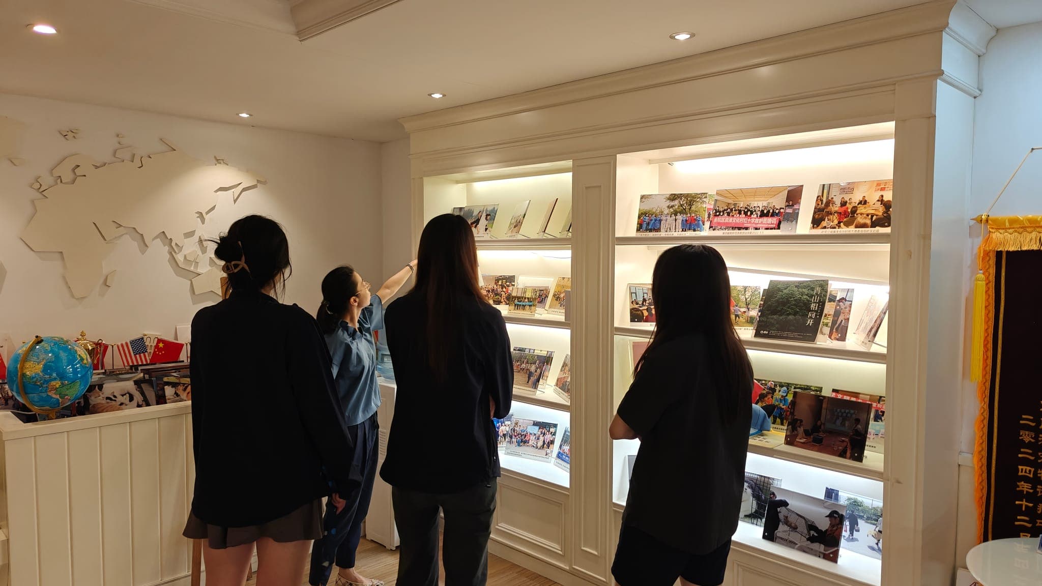 玉鸟集宠物友好项目 海报