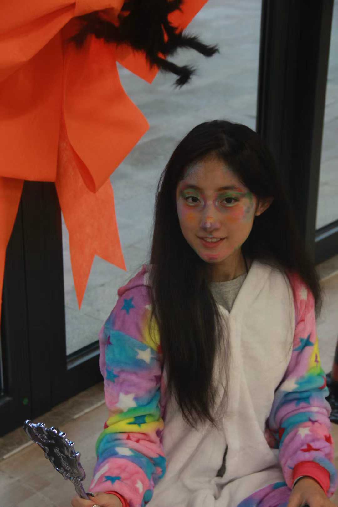 王同学