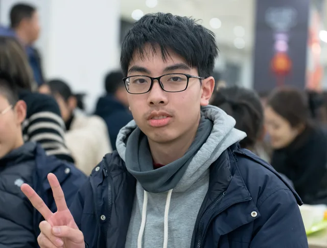 张同学